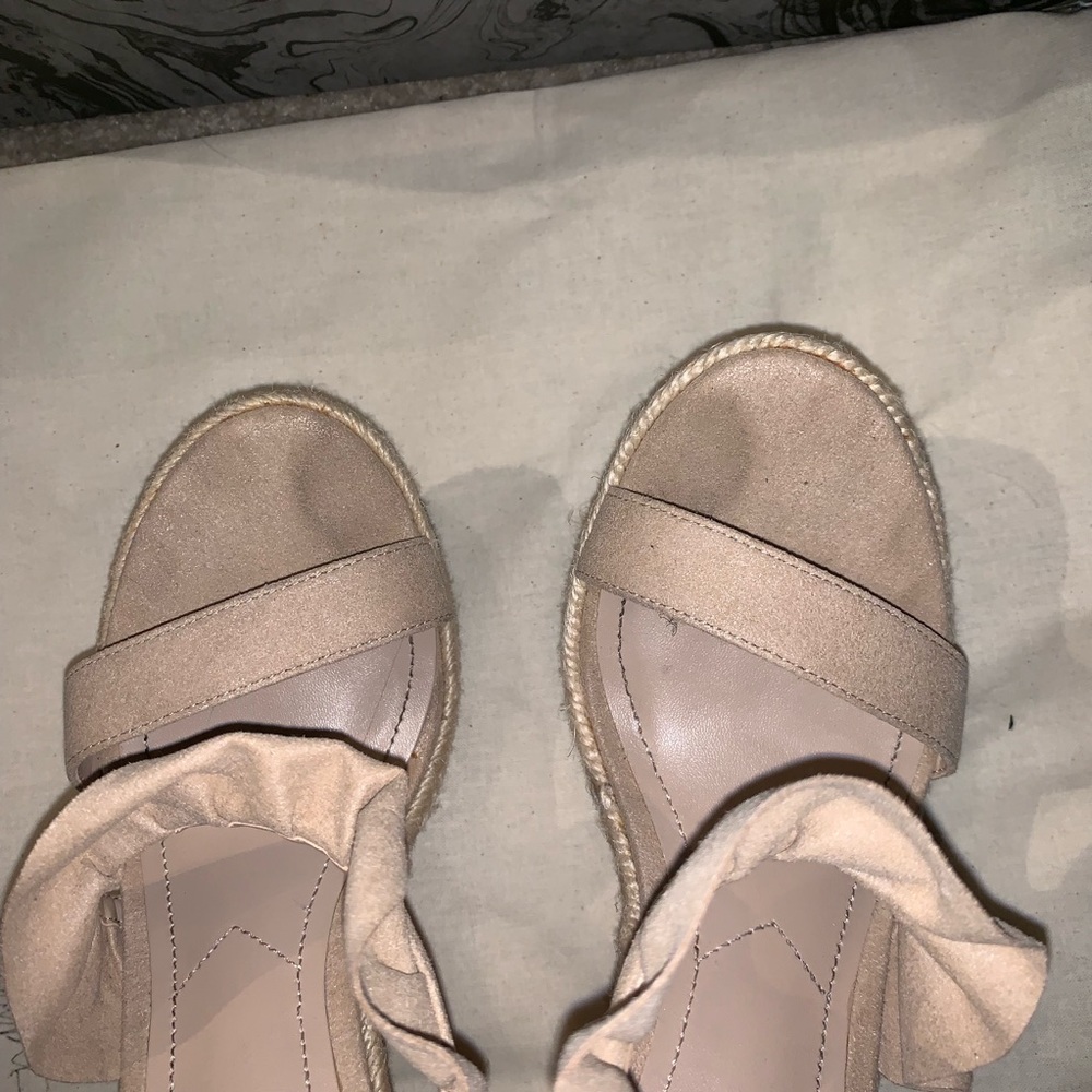 High heels - Picture 5 of 8